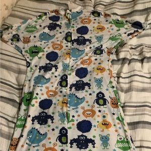 Size large zip a dee, sleep sack *